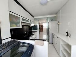 Blk 240 Serangoon Avenue 2 (Serangoon), HDB 4 Rooms #629709571
